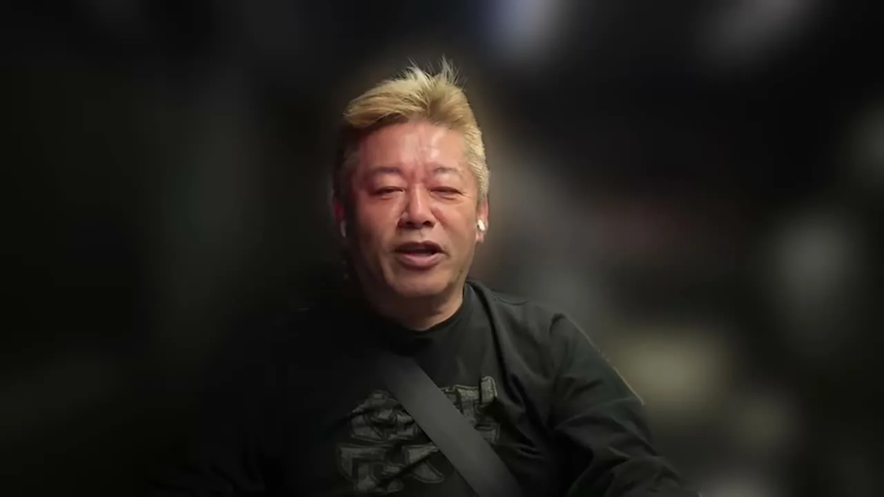 動画キャプチャ: 似たゲームが出てきていると話す堀江さん（3:30頃）